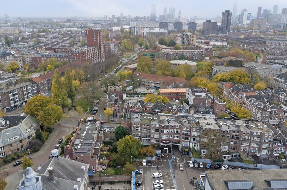 Appartement te koop: Oudedijk 139A04, Rotterdam