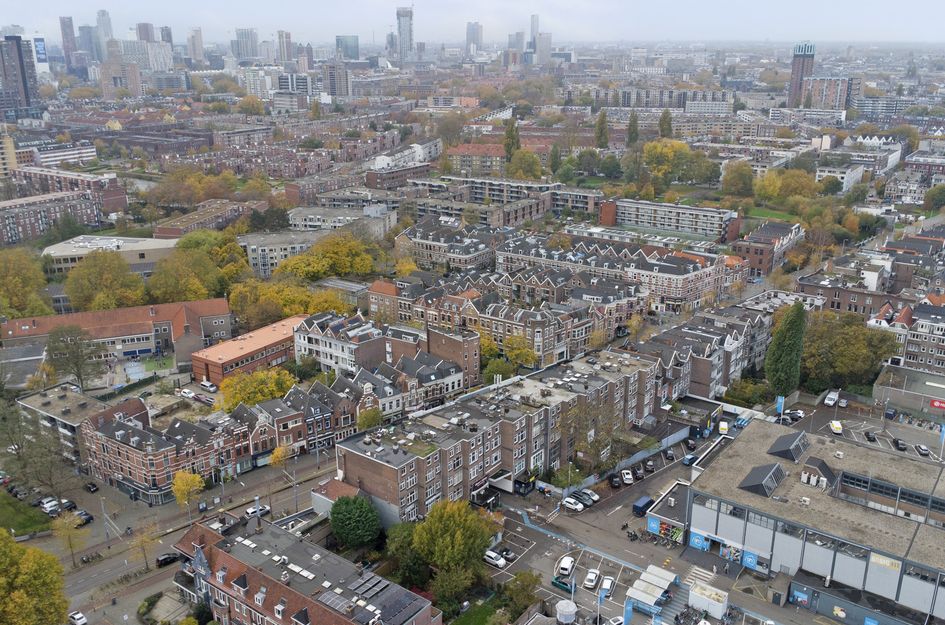 Appartement te koop: Oudedijk 139A04, Rotterdam